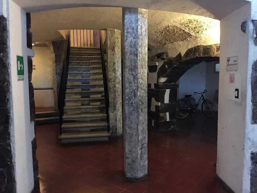 B&B I Portici Di Sottoripa Genoa 2*,  Italy