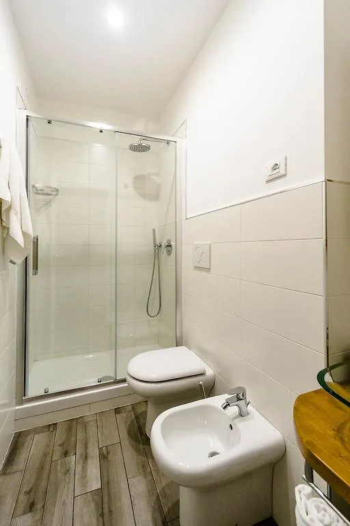 ** Bed & Breakfast B&B I Portici Di Sottoripa Genoa Italy